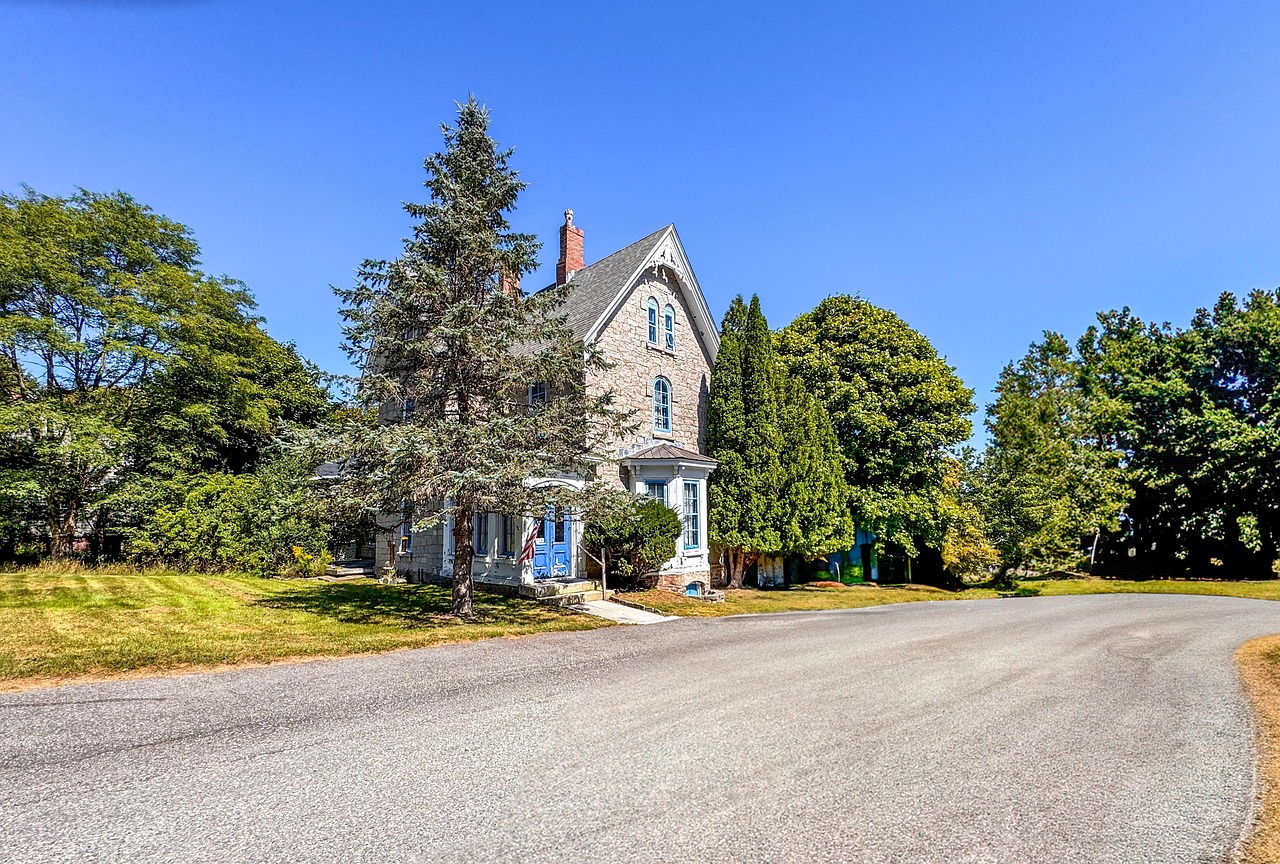 “Analyzing the Impact of Current Events: How News Shapes Our World”